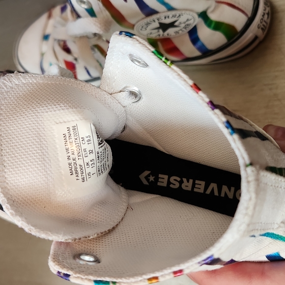 Like New Converse runners - Picture 6 of 8